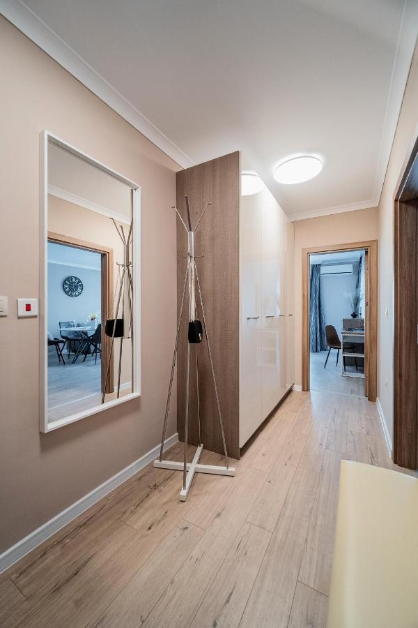 Comfy Luxury Center Apartment Varna Exteriér fotografie