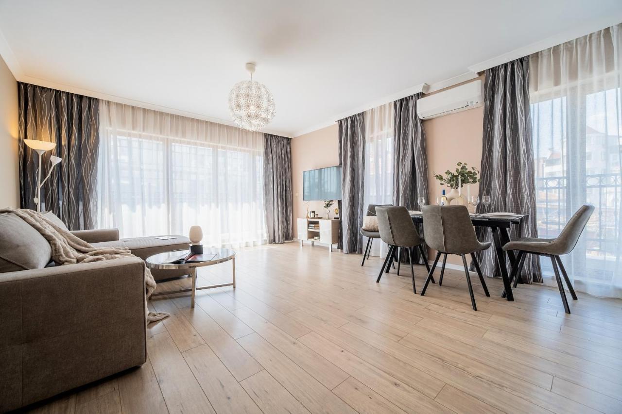 Comfy Luxury Center Apartment Varna Exteriér fotografie